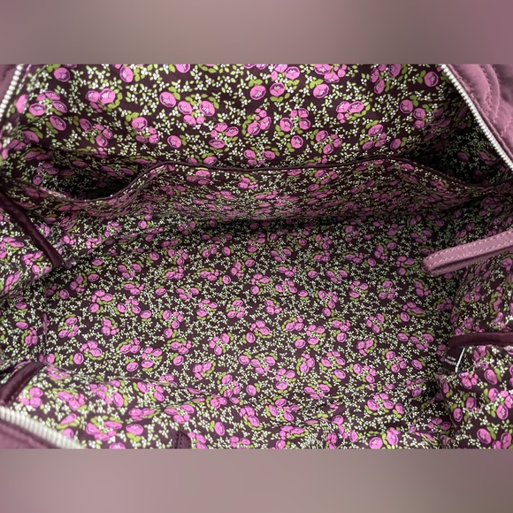 Vera Bradley Weekender Bag - Picture 3 of 4